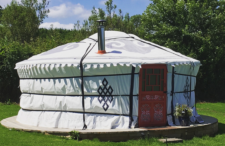 Hemsford yurt camp visit totnes